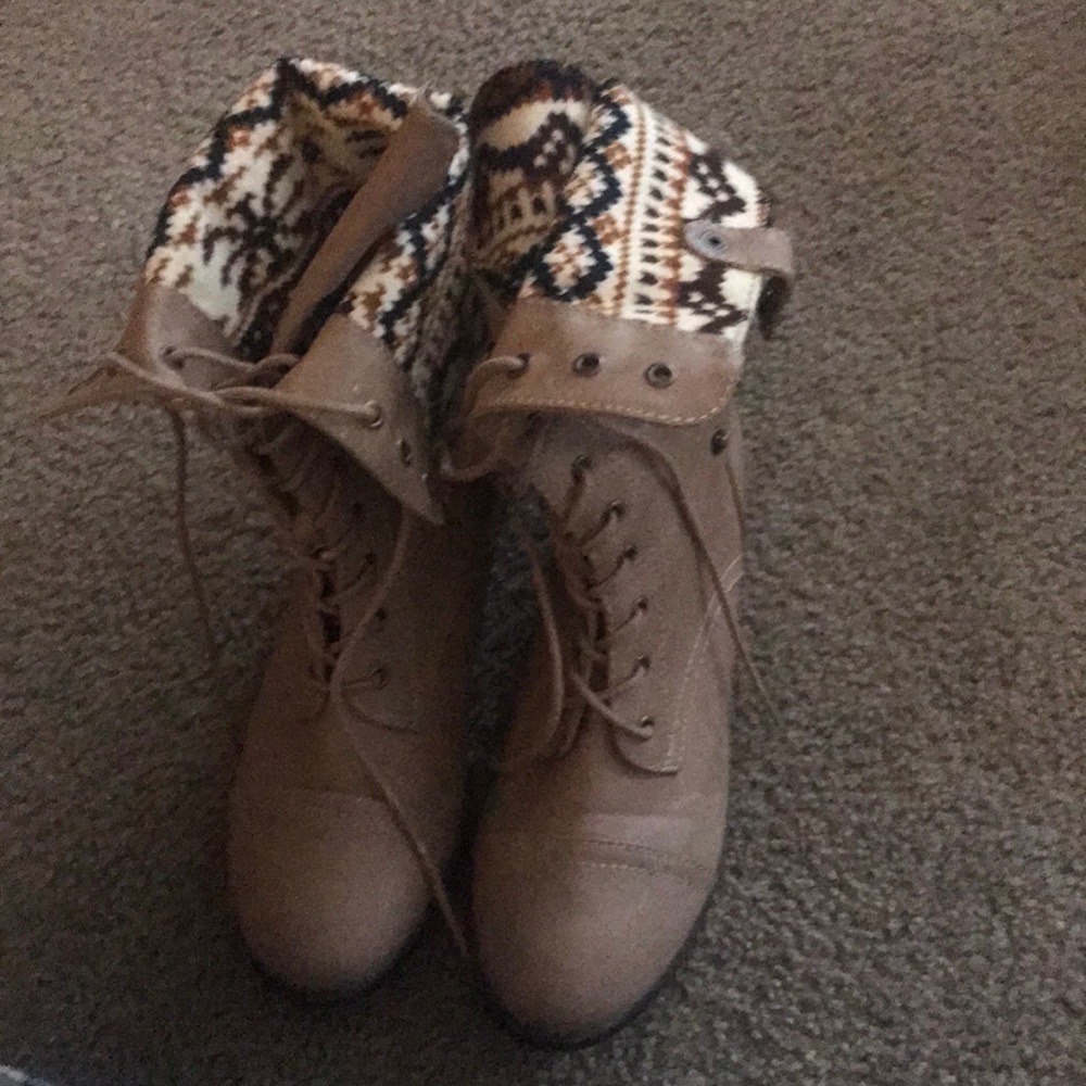 Fashion boots
